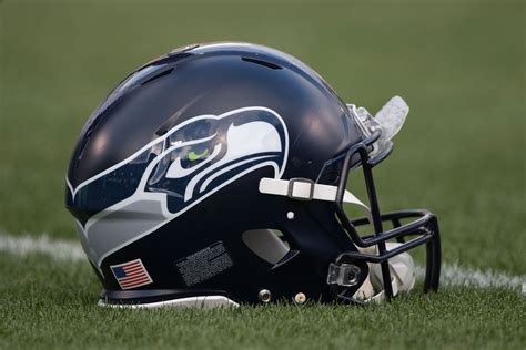 NFL: Ranking every team logo from worst to best - Page 7