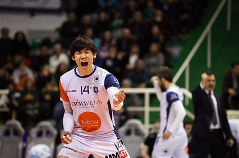 Jun 28, 2021 · 28日、バレーボール男子の五輪代表主将・石川祐希選手がオンラインで取材に応じ、日本男子3大会ぶりの五輪出場について「五輪は恩返しの場だ. "高校のとき以来"の手応え。石川祐希の自己分析と決意 ...