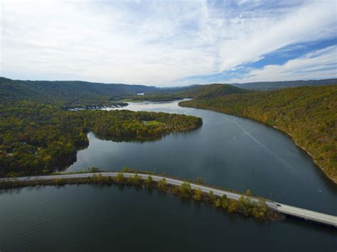 Camping, hiking, picnicking, and fishing are favorite activities in the 554 acre park. Camping, Campground, Conference Center | Lake Raystown Resort