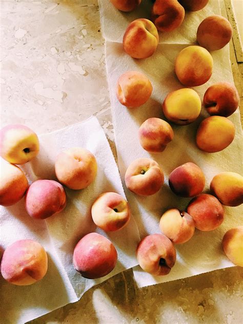 Peach Fruit Food Life Is Good Essen Peaches Meals Yemek Eten