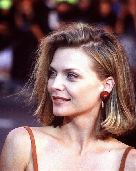 Sense Of Chanel 90s Michelle Pfeiffer Michelle Pfeiffer Bob