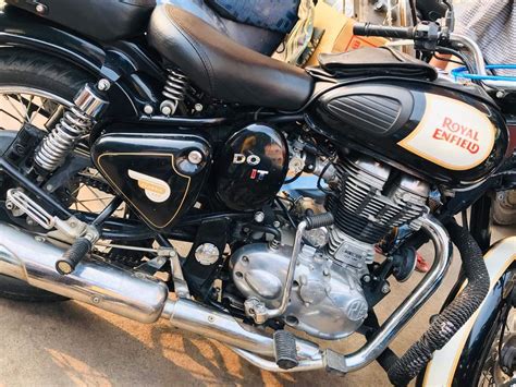 The feature list of classic 500 includes pass switch, street, road riding modes and engine check warning the stealth black classic 500 is an absolute mean machine. Used Royal Enfield Classic 500 Bike in Hyderabad 2017 ...
