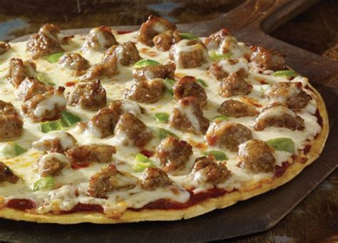 Enjoy homemade sausage recipes from italy, germany, and the american south. Easy Sausage Pizza - Johnsonville.com