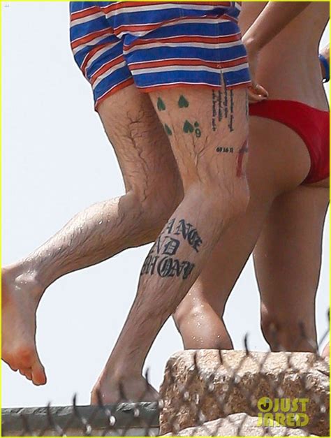 ryan reynolds shows off leg tattoos while shirtless photos photo 3698923 bikini blake