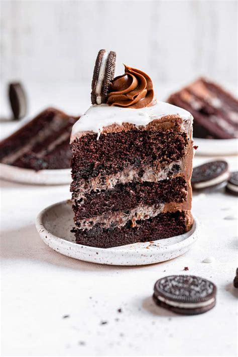 While you were arguing about whether to eat oreos whole or twist them open first, you may have missed these truly. Ultimate Oreo Cake | Brown Eyed Baker