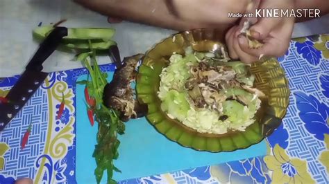 Tosai juga dikenali sebagai dosa, dosay, dose, dosai, dhosha, thosai ataupun chakuli.tosai juga terdiri daripada pelbagai jenis seperti tosai telur, tosai cili, tosai bawang dan sebagainya. Hidangan makanan tradisi kaum rungus#part2 - YouTube