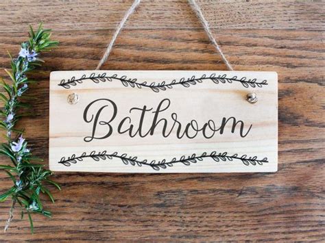 Die Besten 25 Bathroom Door Sign Ideen Auf Pinterest