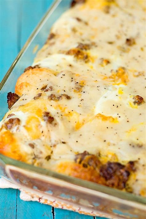 In particular, cats can also eat tuna if they're feeling unwell, for example, if they have tongue ulcers. Biscuits and Gravy Egg Casserole. This delicious version ...