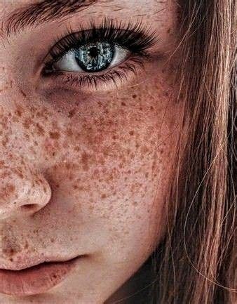 Pin By Puma Gold On Pecosas Brown Hair Blue Eyes Cute Freckles Beautiful Freckles