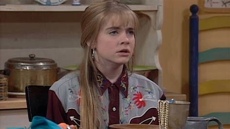 Watch Clarissa Explains It All Season 2 Episode 1 The Understudy