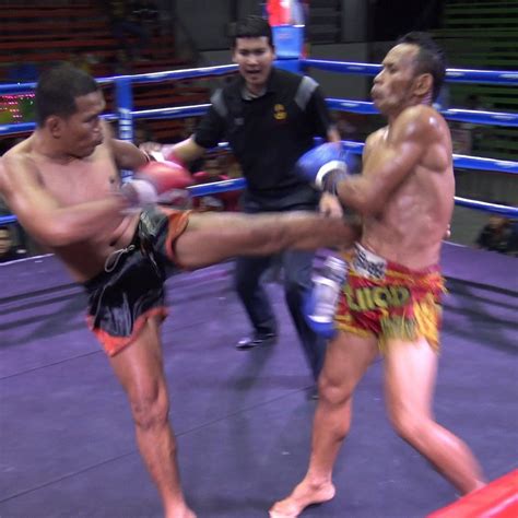 fonluang tigermuaythai vs lukchai saktewan tiger muay thai trainer kru fon using his signature