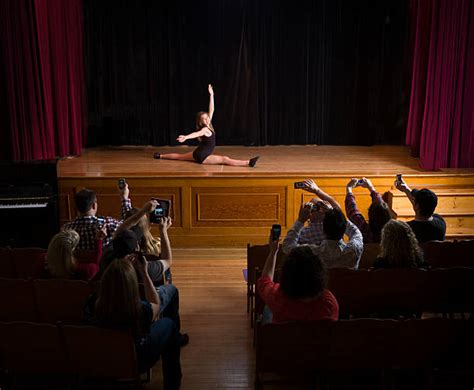 Ballet Audience Stock Photos Pictures And Royalty Free Images Istock