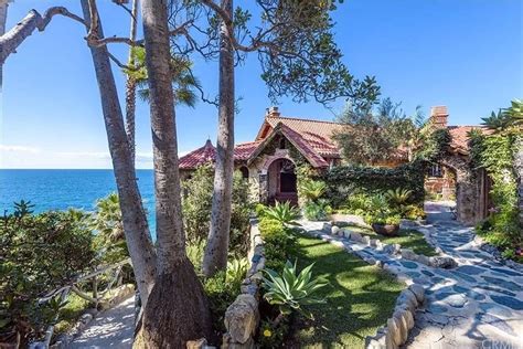 1921 Villa Rockledge For Sale In Laguna Beach California — Captivating