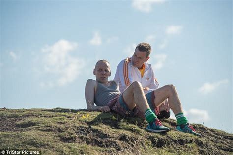 Mark Renton Gives Spud A Life Lesson In T2 Trainspotting Daily Mail
