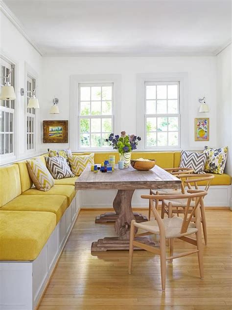 Stunning 30 Creative Banquette Seating Ideas For Kitchen Dining