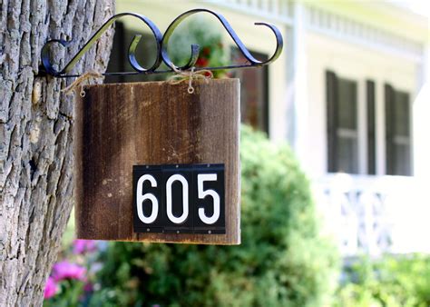 25 Unique And Whimsy House Numbers Ideas - DigsDigs