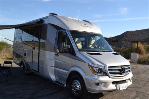 The Mercedes Leisure Unity Rv For Rent Luxe Rv In 2020 Luxury Rv