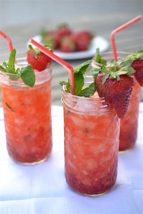 If you want to skip to the instructions, head down to step 1. Spring Strawberry Mini-jitos