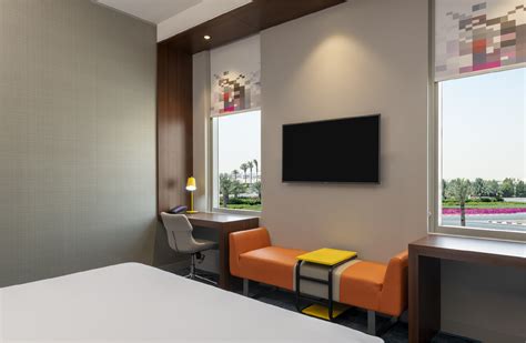 فندق ألوفت دبي ساوث يقدّم عرضاً خاصاً للمسافرين من مطار دبي وورلد سنترال