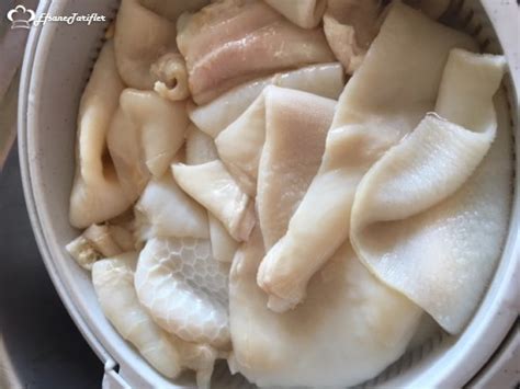 Sığır işkembesinden yapılan bur çorba tadı bir yana faydaları. İşkembe Dolma Tarifi