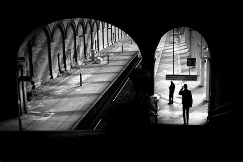 The Dramatic Black And White Street Photography Of Alan Schaller