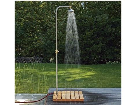 10 Easy Pieces Freestanding Outdoor Showers Garden Shower Outdoor