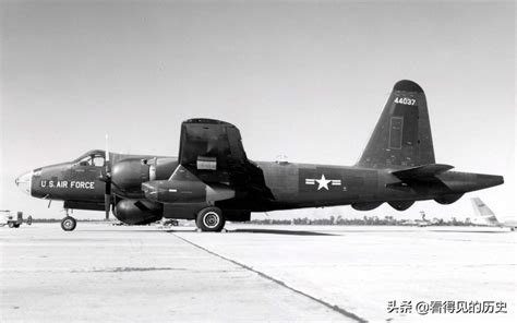 Old Photos Of Taiwanese Spy Planes From The Famous Black Bat Squadron