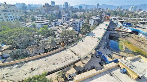 Thane Station To Get Deck Over Platforms Museum Bus Terminal Mumbai