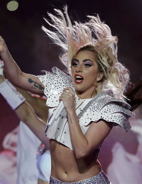 Photos Lady Gaga Wears Versace Bodysuit For Super Bowl Performance Wwd