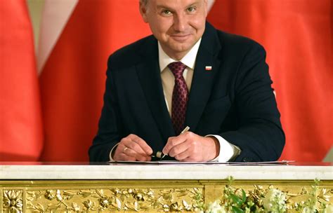 Before becoming president, andrzej duda was a member of the polish lower house of parliament (sejm) from 2011 to 2014 and served as an. Andrzej Duda po przejściach