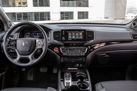 2020 Honda Pilot Specs Price Mpg And Reviews