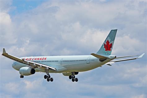 C Ghkw Air Canada Airbus A330 300 1 Of 8 In Fleet