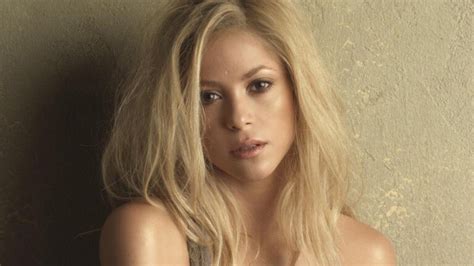 Shakira Steht Auf „twilight“ Star Bz Berlin
