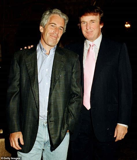 Jeffrey epstein's private island has become a tourist attraction. Jeffrey Epstein's island: All the celebs who apparently ...