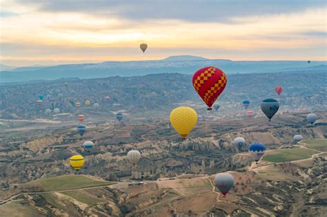 7 Epic Hot Air Balloons Rides From Around The World Orbitz