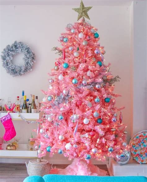 25 Bold Ways To Decorate A Pink Christmas Tree Digsdigs