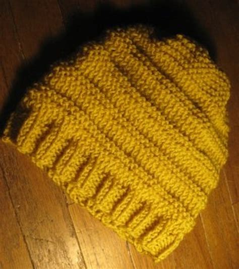 A Very Easy Hat To Make That Uses Only Knit And Purl The Hat Is Sized