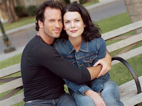 16 Times Gilmore Girls Luke And Lorelai Were Your Relationship Goals