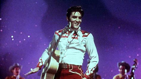 Elvis Presley Est Mort Depuis Ans Mais Gagne Toujours Des Millions Teknomers Nouvelles