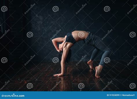 contemp dancing female performer in dance class stock image image of caucasian agility 91924099