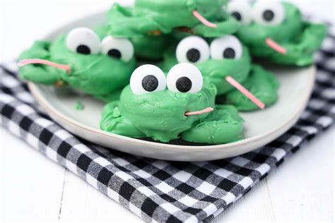 Enchanting Oreo Frog Cookies Irresistibly Sweet Treat