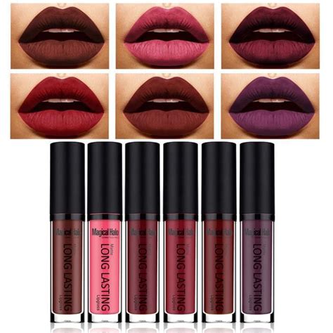 Sa formule hydratante est enrichie en extraits. Rouge à lèvre mat » Vacances - Arts- Guides Voyages