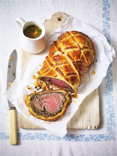 Christmas pudding is a type of pudding traditionally served as part of the christmas dinner in the uk, ireland and in other countries where it has been brought by british and irish immigrants. Mary Berry Beef Wellington Recipe - How To Make Beef ...