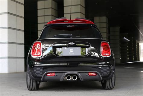 Your mini dealer will gladly give you binding price information. 2016 MINI John Cooper Works Gets Aero Parts from 3D Design ...