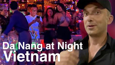 🇻🇳 Da Nang At Night Random Talks On The Streets Of Da Nang Nightlife In Da Nang Vietnam