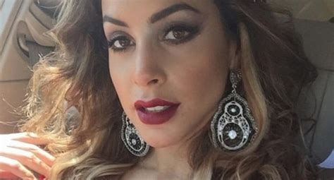 Milett Figueroa Anunció Su Retiro Del Miss Perú 2016 Entretenimiento Perucom