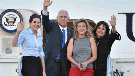 charlotte pence bond mike pence s daughter 5 fast facts