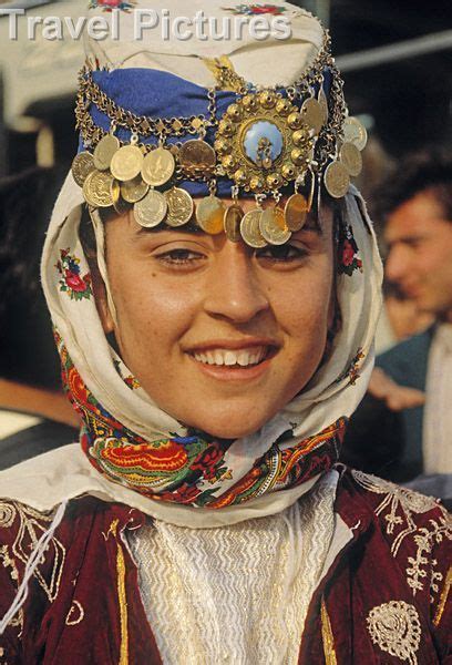 turkish girl kadın gelinler kadın kıyafetleri