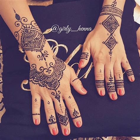 Stunning Beautiful Henna Tattoos With Intricate Patterns