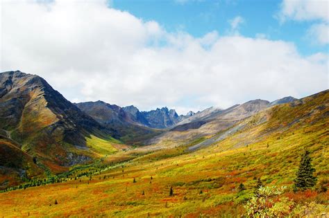 Majestic Canadas Patagonia Trekking Tombstone Territorial Park — Ruby